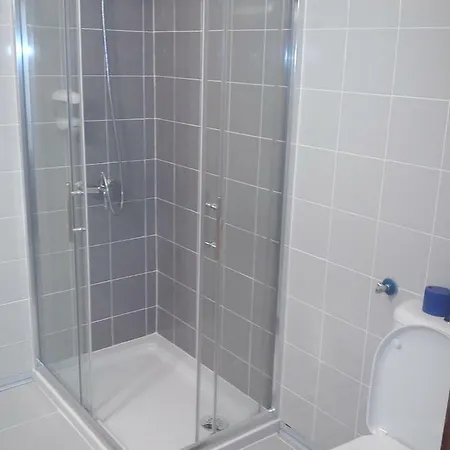 Apartment De - *